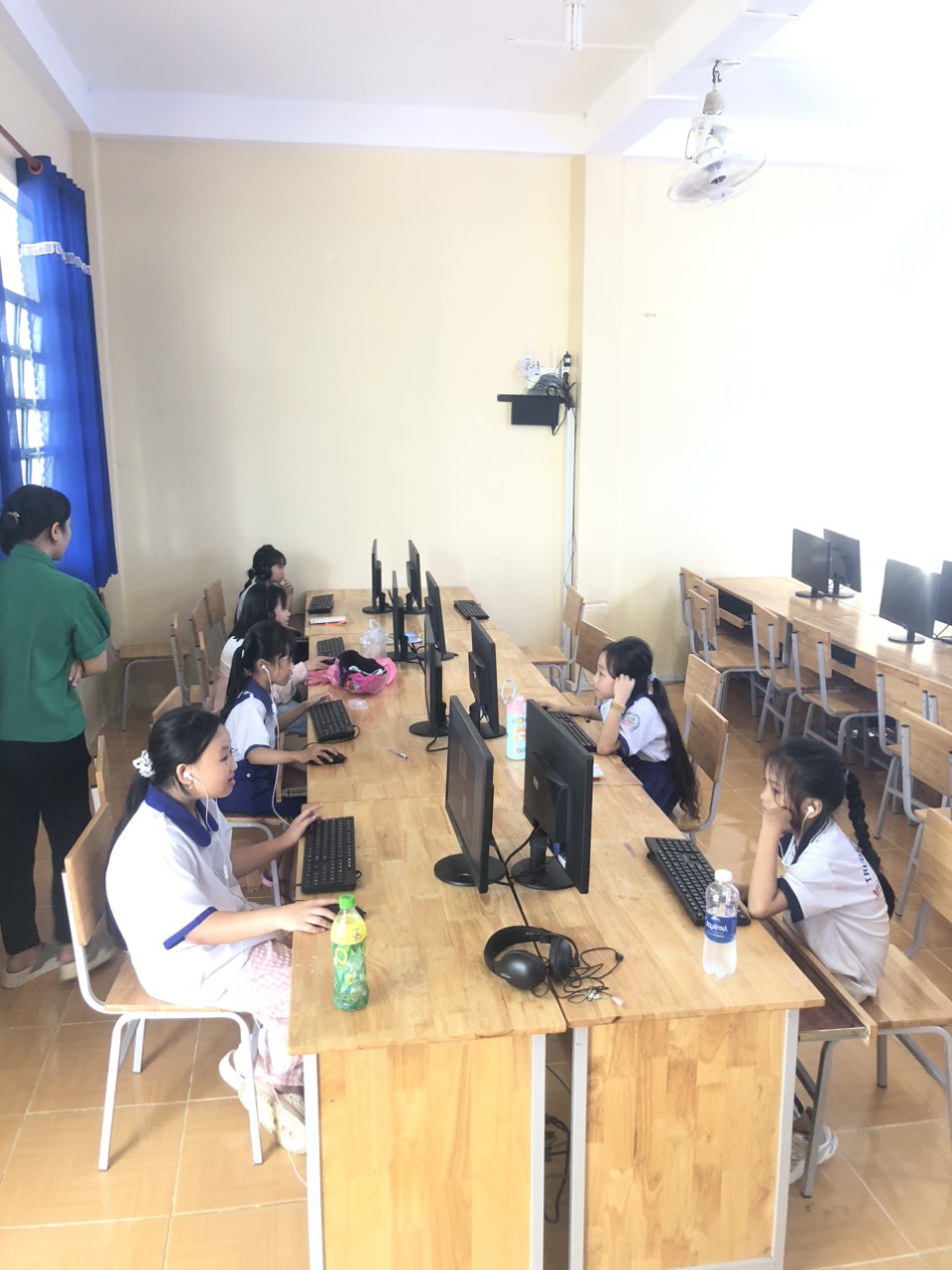 Trường TH Mỹ Hương A tổ chức thi IOE cấp trường. Năm học 2023-2024